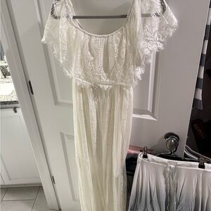 Elegant White Lace Dress